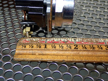 Load image into Gallery viewer, Cutler-Hammer 2-01A-051-010 Pilot Light With 10250T Contact Block New Old Stock
