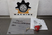 Load image into Gallery viewer, Siemens 3SU1050-1HF20-0AA0 Red Push Button Operator Keyed Switch New Old Stock
