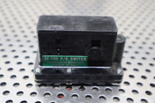 Load image into Gallery viewer, Air Form SF-100 Electric Switch New Old Stock See All Pictures
