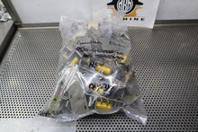 Load image into Gallery viewer, Guardian Electric A420-060931-00 006-5065096 Solenoids New Old Stock (Lot of 4)
