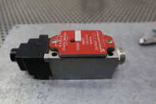 Load image into Gallery viewer, NAMCO EE520 24300 Static Switch 115VAC 50/60Hz Used With Warranty
