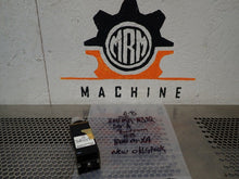 Load image into Gallery viewer, Allen Bradley 800MR-N31Q Ser A Keyed Selector Switch W/ 800M-XA Ser B Contact
