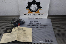 Load image into Gallery viewer, General Electric 3S7505 SS520A6 Miniature Photoelectric Sensor New Old Stock
