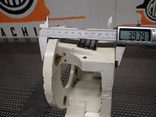 Load image into Gallery viewer, 50a4401/h 2b MR2,6H12 240656 T880004 FGL 250 FC 2 5.0 Pump Mount Used See Pics
