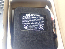 Load image into Gallery viewer, 3COM 3C16704 4 Port Ethernet Hub TP4 New Old Stock
