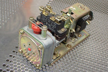 Load image into Gallery viewer, Square D 9050 B01E Series E Pneumatic Timing Relay With 110V/50Hz 120V/60Hz Coil
