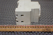 Load image into Gallery viewer, Hager SN016 564 016 USED Electrical Socket For DIN Rail
