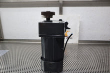 Load image into Gallery viewer, Jinchengbang 51K120RGN-CF Induction Motor W/ 5GN5KB Gear Head Used Warranty
