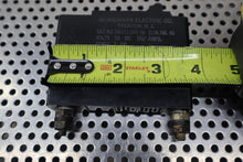 Load image into Gallery viewer, Heinemann AM1515M6-90 90A 28VDC 1-Pole Circuit Breaker Used With Warranty
