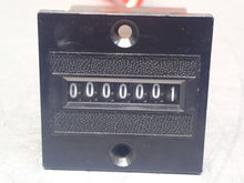 Load image into Gallery viewer, Hecon A0040710 3 24VDC 7-Digit Counter New Old Stock
