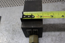 Load image into Gallery viewer, 819867468 FL Manifold Valve Block Used With Warranty See All Pictures
