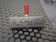 Load image into Gallery viewer, Belmoor (3) BM-21 &amp; (1) BM-22 Circuit Breakers 3.5A Break 2A Hold Used Lot of 4
