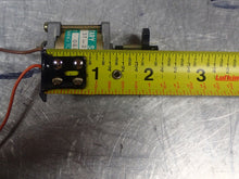 Load image into Gallery viewer, Shinano Tokki ST-26-B 088802 Rotary Solenoids New Old Stock (Lot of 5)
