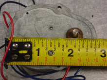 Load image into Gallery viewer, Hurst 3002-020 Synchronous Motor 120RPM 115V 60Hz 3W Used With Warranty
