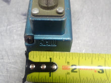 Load image into Gallery viewer, Mac Valves 225B-501FA Solenoid Valve 24VDC 6Watts Used With Warranty
