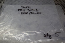 Load image into Gallery viewer, Turck U2515-66 PKG 3M-6 Cordsets 4A 125V New Old Stock (Lot of 5)
