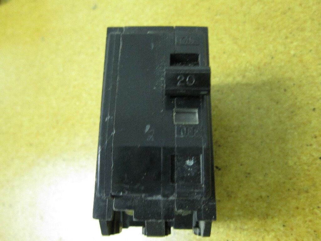 Square D QO8 20Amp Circuit Breaker 240VAC 2Pole - MRM Machine