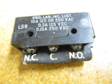 Load image into Gallery viewer, Micro Switch DT-2R4-A7 Pin Plunger Limit Switch 10A 125 Or 250VAC Used
