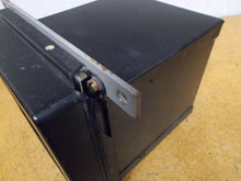 Load image into Gallery viewer, Westinghouse Style 606B017A09A Type AR Relay 125V Used Small Crack On Corner
