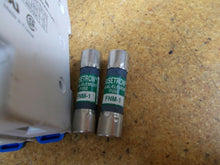Load image into Gallery viewer, DINnectors DN-FM6 30A 600V Fuse Holders With Fusetron FNM-1 Fuses Used Lot of 2
