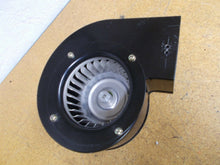 Load image into Gallery viewer, JNK-Y124AB 8L26 T.P. Class A 120V 60Hz 0.6A Blower Fan Used
