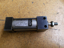 Load image into Gallery viewer, PHD Tom Thumb AVP3/4X3/4P-M Pneumatic Cylinder 3/4&quot; Stroke Used

