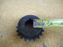Load image into Gallery viewer, Browning 4020 X 1-3/16 Keyed Sprocket NEW
