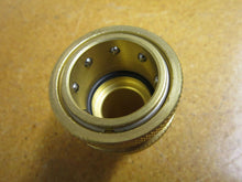 Load image into Gallery viewer, Hanson Coupling Div Series 8-ST 1&quot; Quick Disconnect Fitting New Old Stock
