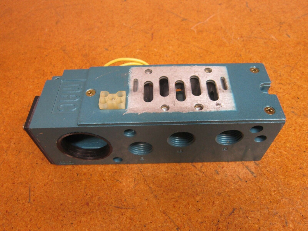 Mac Valves MM-P2A-231A Solenoid Valve Base Gently Used