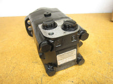 Load image into Gallery viewer, Young Powertech Inc. YMSY-125-F6-F-S 1205-2350 Hydraulic Motor 125cc/rev New
