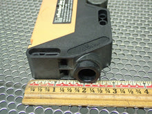 Load image into Gallery viewer, IFM Efector OP0016 OPT-FBOW/3L/TW3M Photoelectric Sensor 20...250VAC 350mA New
