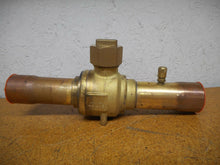 Load image into Gallery viewer, MUELLER AC17867 1-5/8&quot; Inlet/Outlet Cyclemaster Ball Valve New Old Stock
