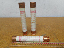 Load image into Gallery viewer, Gould Shawmut TRS17-1/2 Dual Element Time Delay Fuses 17-1/2A 600VAC (Lot of 3)
