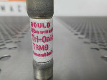 Load image into Gallery viewer, Gould Shawmut TRM9 Tri-onic Time Delay Fuse 9A 250V New Old Stock (Lot of 3)
