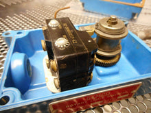 Load image into Gallery viewer, GEMCO 2000-3B Rotary Limit Switch 30:1 Ratio 1/2&quot; Dia. Shaft Used With Warranty
