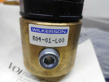 Load image into Gallery viewer, Wilkerson R04-01-L00 Regulator 1/8NPT New Old Stock
