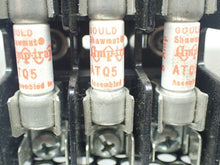Load image into Gallery viewer, Gould 30323 Fuse Holder 30A 600V With (3) ATQ5 Fuses 5A Used With Warranty
