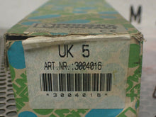 Load image into Gallery viewer, Phoenix Contact UK5 3004016 Terminal Blocks New Old Stock (Lot of 29)
