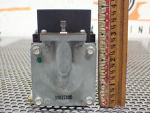 Load image into Gallery viewer, Cutler-Hammer 10923H24B Timing Relay New Old Stock Fast Free Shipping

