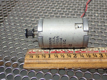 Load image into Gallery viewer, Barber Colman 1-1928A FYQM 63400-14 Stepping Motor 22VDC Used With Warranty
