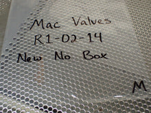 Load image into Gallery viewer, Mac Valves R1-02-14 Pressure Flow Valve Regulator New Old Stock
