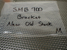 Load image into Gallery viewer, Banner SMB 700 Right Angle Mounting Bracket New Old Stock See All Pictures
