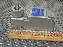 Load image into Gallery viewer, Micro Switch 4LS1 Precision Limit Switch 10A 120, 240 Or 480VAC New Old Stock
