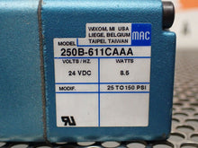 Load image into Gallery viewer, Mac Valves 250B-611CAAA Solenoid Valve 24VDC 8.5W New Old Stock See All Pictures
