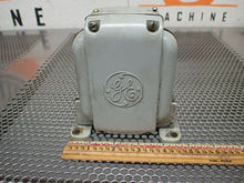 Load image into Gallery viewer, General Electric CR2962F1D2 Plugging Switch Used W/ Warranty See All Pictures
