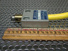 Load image into Gallery viewer, Telemecanique 57369 Roller Limit Switch 5A 125/250VAC New Old Stock
