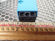 Load image into Gallery viewer, Micro Switch FE7C-FU2-M Photoelectric Sensor 100mA AC-85-250V 50/60Hz (Lot of 2)
