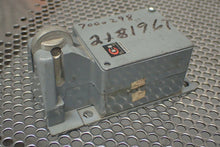 Load image into Gallery viewer, Cutler-Hammer 10316H10D Limit Switch New See All Pics (Missing 1 Cover Screw)
