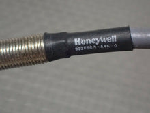 Load image into Gallery viewer, Honeywell 922FS08-A4N?? Sensor New No Box See All Pictures
