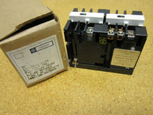 Load image into Gallery viewer, General Electric CR122A02222AA Relay 300V Time Delay New
